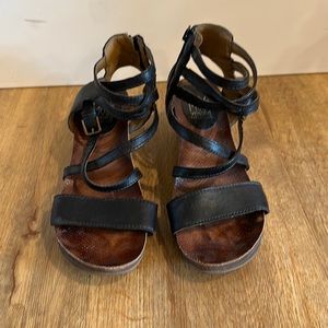 Mix Mooz women’s Shay wedges